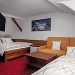 Guest house U Komarku 3*